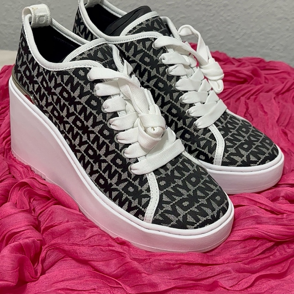DKNY Black and White Lace-Up Wedge Sneakers